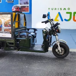 Projetos Cidade Limpa e Artesanato Sustentável em Lajeado (TO) recebem triciclos elétricos para ampliar atividades 